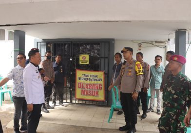 Polres Lakukan Pengamanan Pelaksanaan Rapat Pleno Terbuka Rekapitulasi Hasil Pemilu 2024 Tingkat KPU Kabupaten