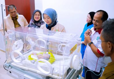 Tangisan Diteras Warung Itu Bernama Hana, Doa Wagub Jihan Untuk Masa Depan si Kecil