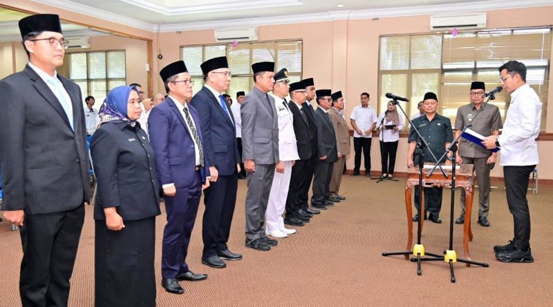 Langkah Berani Bupati Egi !   10 Pejabat Dilantik, 3 Plt Dipasang di Pos Strategis