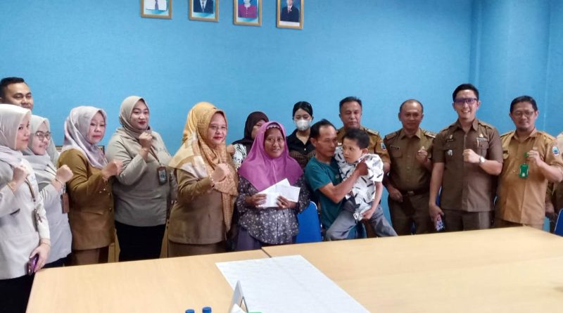 Randi Bocah 10 Tahun,  Semula Disangka Gizi Buruk,  Tapi Ternyata Derita Kelumpuhan  :   Pemkab Lampung Selatan Pastikan Penanganan Medis Intensif
