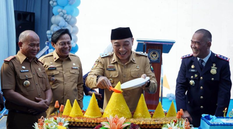 Hari Bhakti Imigrasi ke-76, Kantor Imigrasi Kalianda Cetak Kinerja Positif Terbitkan 14.000 Paspor dan Golden Visa