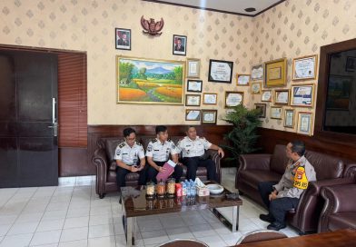 Kapolres Terima Audiensi Bapas Kelas II Kotabumi, Perkuat Sinergi Program Pidana Kerja Sosial