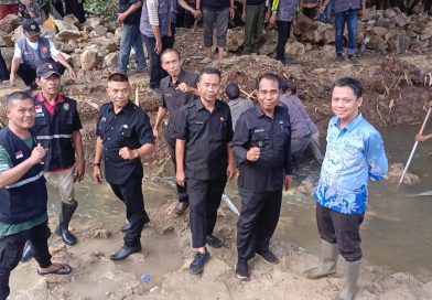 Talud Way Awi Ambruk, Camat-Lurah Way Halim Turun Evakuasi