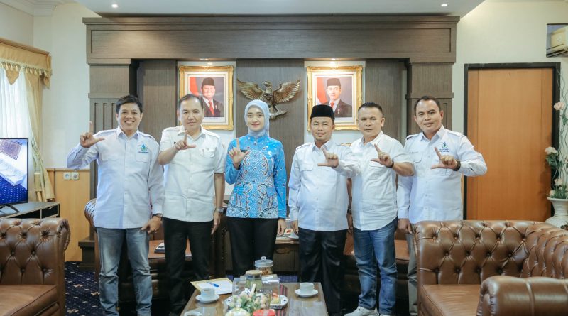 Wagub Jihan Nurlela Terima Pengurus Gabungan Pengusaha Makan Bergizi Indonesia