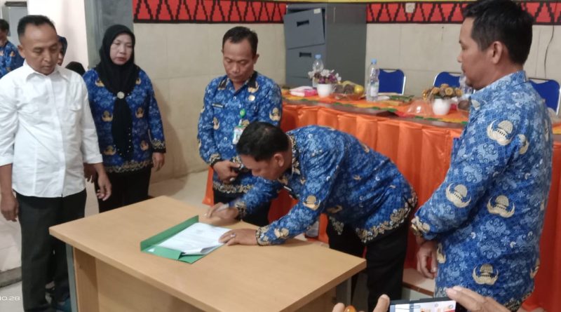 Kelurahan Cempedak Laksanakan Sertijab, Lurah Dedy Erwansyah Digantikan Sadikin Ali
