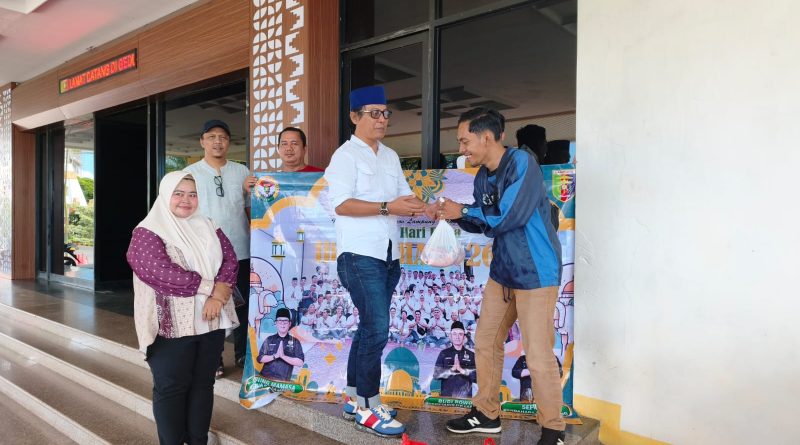Pemotongan Hewan Kurban, IJP Lampung Bagikan 120 Paket Daging ke Anggota dan Warga
