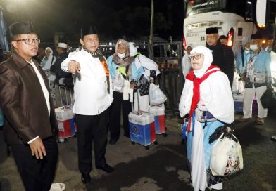 Disambut Rasa Haru,  413 Jemaah Haji Kloter 17 Tiba di Bumi Khagom Mufakat