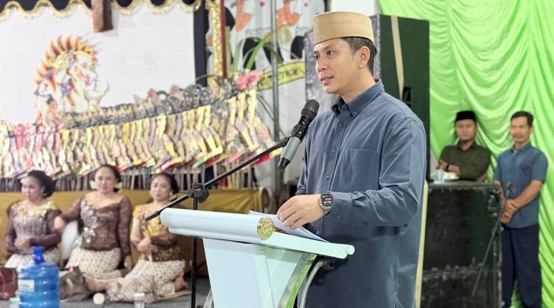 HUT ke-98 Desa Totoharjo, Bupati Egi Dorong Pengembangan Wisata Sejarah dan Budaya HUT ke-98 Desa Totoharjo, Bupati Egi Dorong Pengembangan Wisata Sejarah dan Budaya