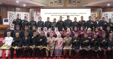 Hadiri Paripurna HUT ke-344 Kota Bandar Lampung Gubenur Apresiasi Kinerja Pemkot