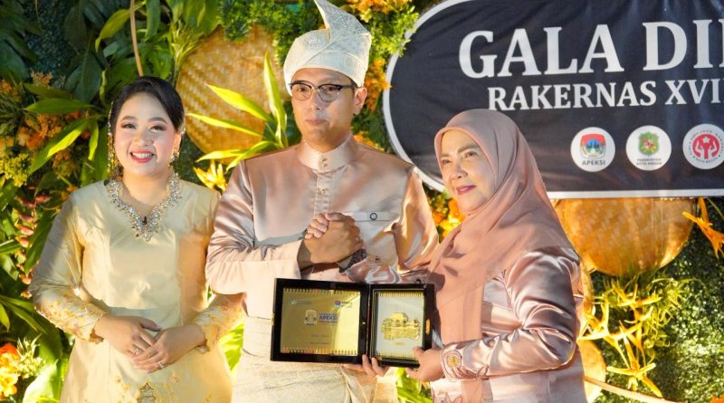 Wali Kota Eva Dwiana Hadiri Gala Dinner Rakernas XVIII APEKSI Ajang Silaturahmi Pemimpin Daerah