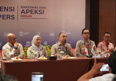 Wali Kota Bandar Lampung Hadiri Sidang Pleno dan Penutupan Rakernas XVIII APEKSI