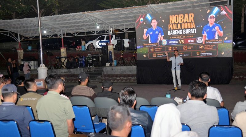 UMKM Raup Berkah dari Nobar Piala Dunia, Gema HELAU Gerakkan Ekonomi Rakyat