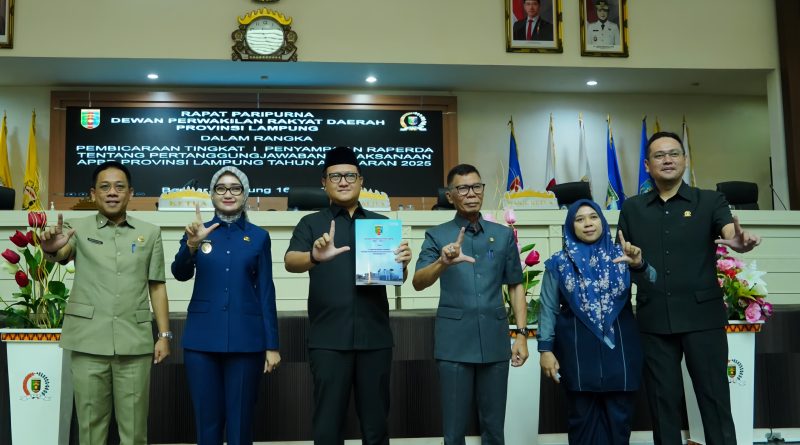 Pemprov Perkuat Transparasi dan Akuntabilitas  Lewat Raperda Pertanggungjawaban APBD 2025