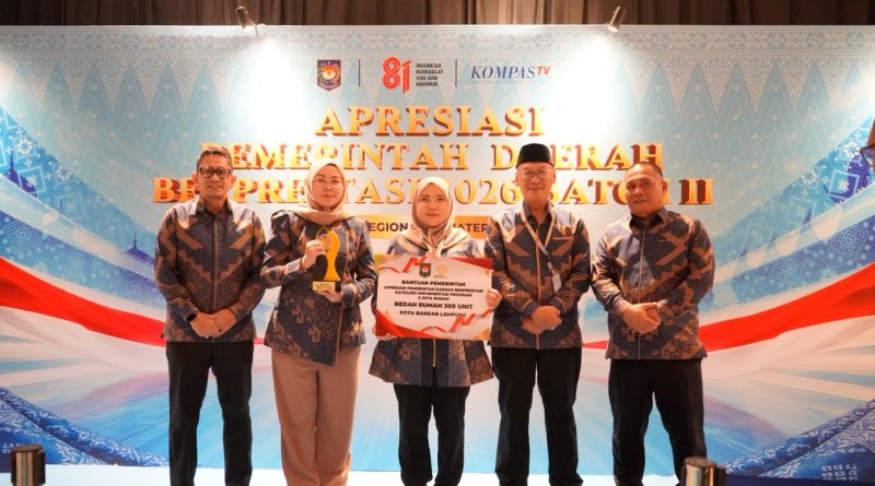 Sukseskan Program 3 juta rumah, Pemkot Bandar Lampung Kembali Raih Penghargaan