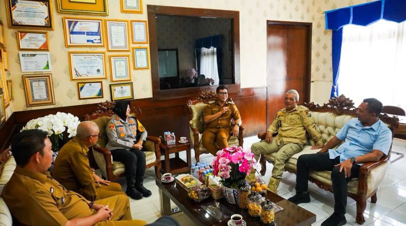 Sosialisasikan SKB Terkait Hiburan, Kapolres dan APDESI Perkuat Sinergi Jaga Kamtibmas