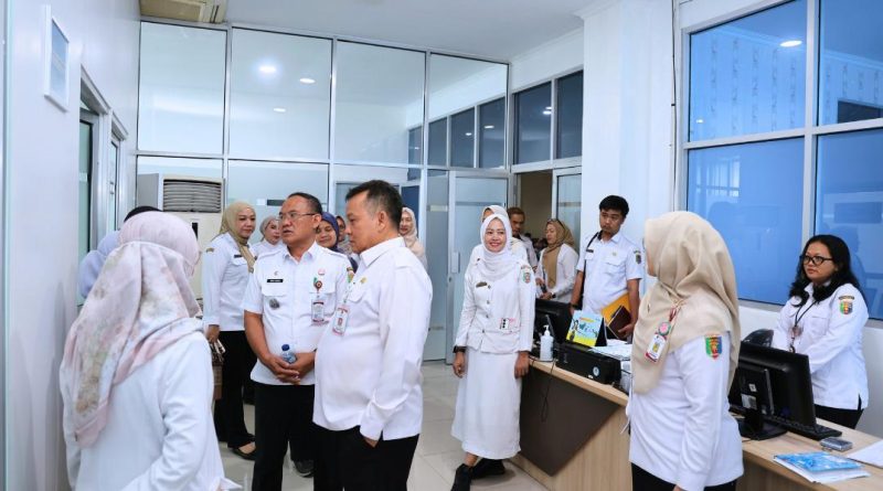 Rapat Perdana,  Lukman Pura Tegaskan Komitmen Perkuat Kualitas Pelayanan