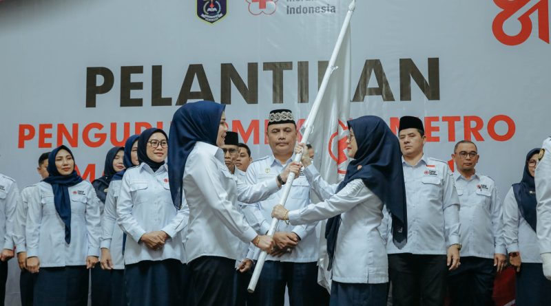 Purnama Wulan Sari Mirza Lantik Pengurus PMI Kota Metro Masa Bakti 2026-2031